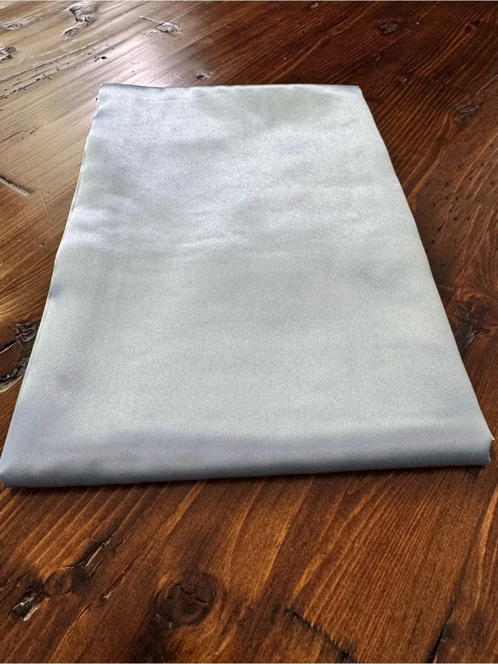 Silky Light Blue Satin Pillowcase - Luxury Home Bedding